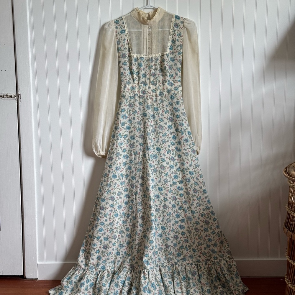 Vintage Cream and Blue Ruffled Tiered Dress